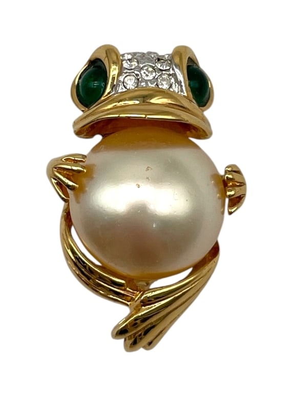 CAROLEE FROG BROOCH W FAUX PEARL & RHINESTONES (1 of 5)