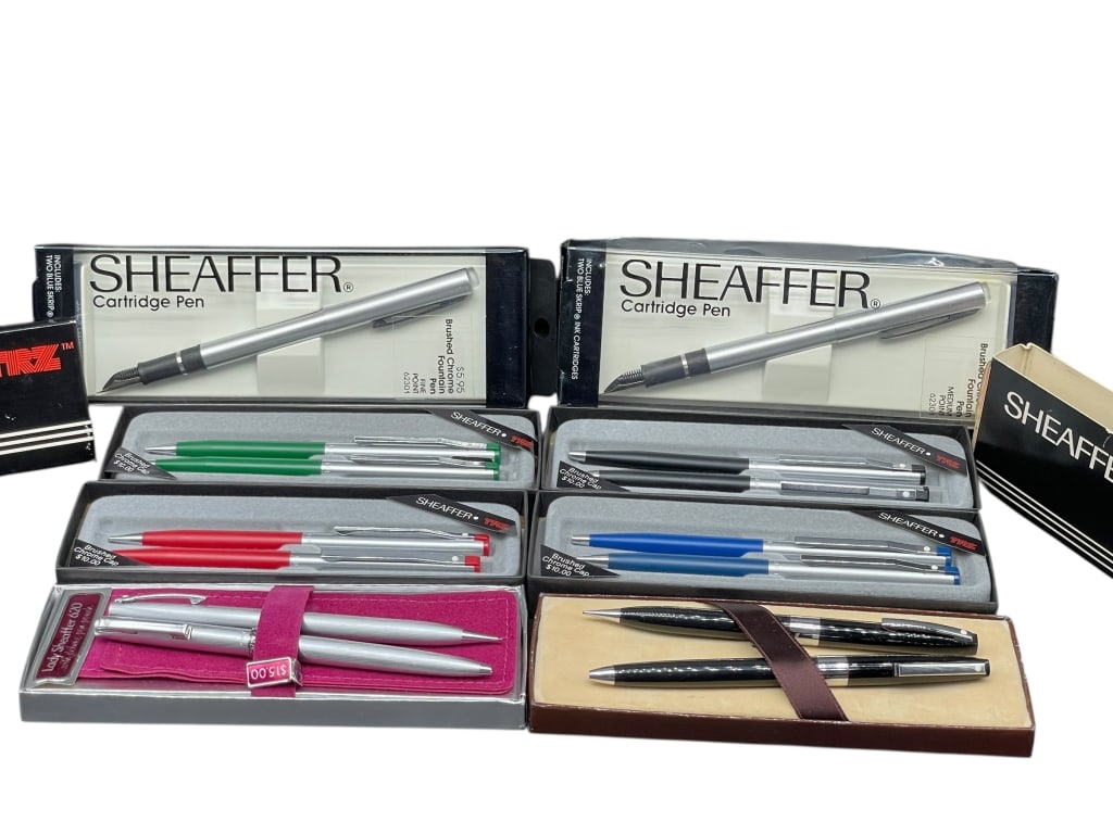 LOT OF 8 SHEAFFER COLLECTIBLE PENS WITH BOXES (1 of 5)