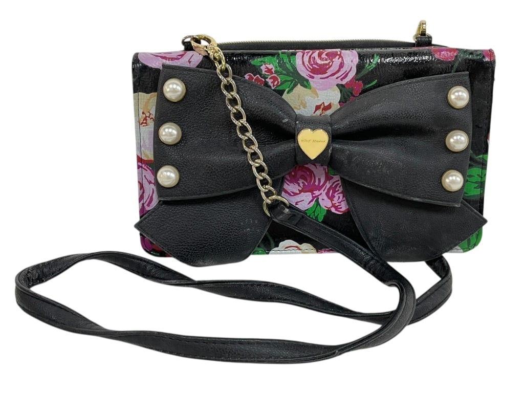 BETSEY JOHNSON FLORAL BOW CROSSBODY BAG: BETSEY JOHNSON FLORAL BOW CROSSBODY BAG WITH PEARL STUD DETAILS -Good pre owned condition, some wear (see photos) -Approx 5.5"h x 9"w -Charming statement handbag by Betsey Johnson, featuring a colorfu