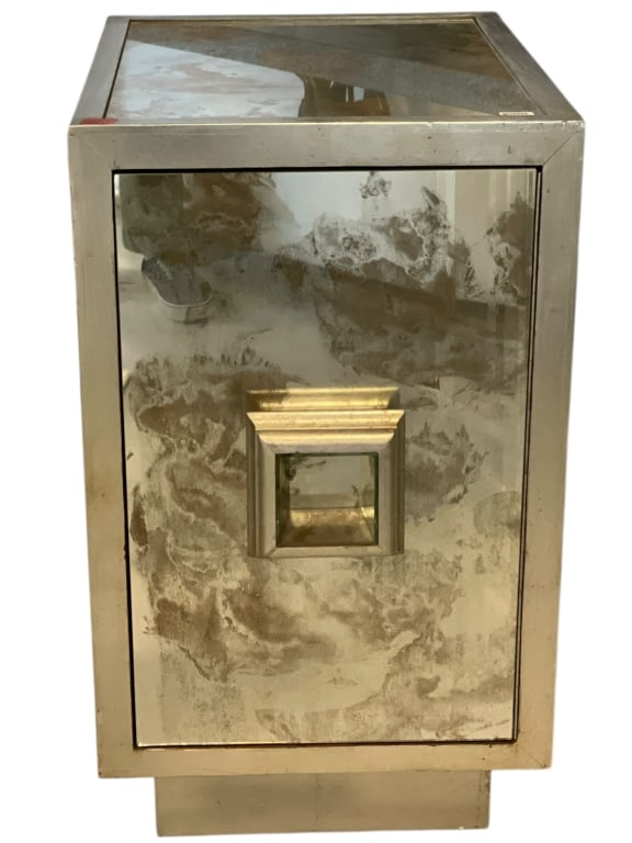 MIRRORED CABINET WITH AGED GLASS PANELS (1 of 5)