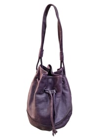 THE SAK PURPLE LEATHER DRAWSTRING BUCKET BAG