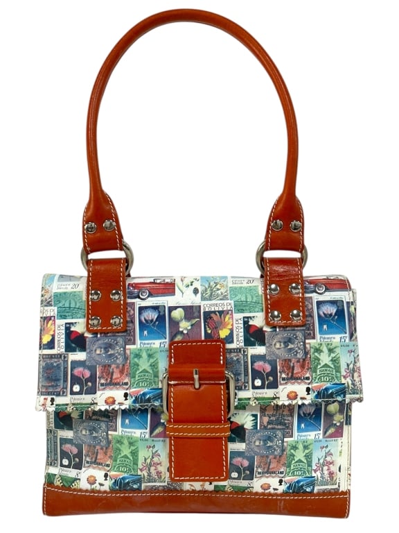 DITTY INC. VINTAGE POSTAGE STAMP PRINT HANDBAG: DITTY INC. VINTAGE POSTAGE STAMP PRINT HANDBAG WITH LEATHER TRIM -Good pre owned condition, see photos -Approx 8"h x 10"w x 3.5"d -This distinctive handbag by Ditty Inc. features a colorful allover vi