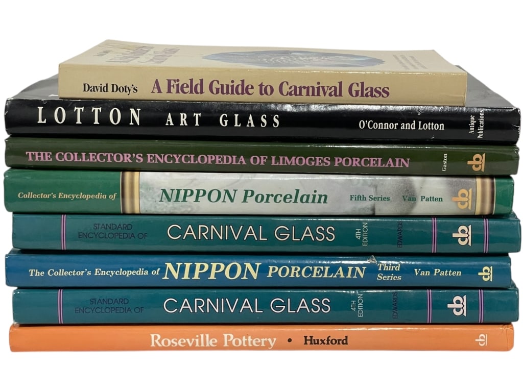 8 ANTIQUE COLLECTOR REFERENCE BOOKS (1 of 3)
