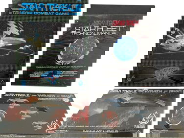 STAR TREK LOT INCLUDING STARFLEET MANUAL & GAME