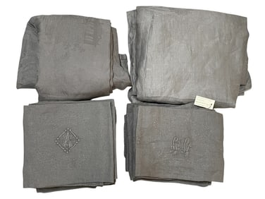 VTG DYED FRENCH LINENS 2 TABLECLOTHS 17 NAPKINS