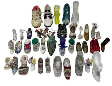 LOT OF 30+ MINIATURE SHOE FIGURINES