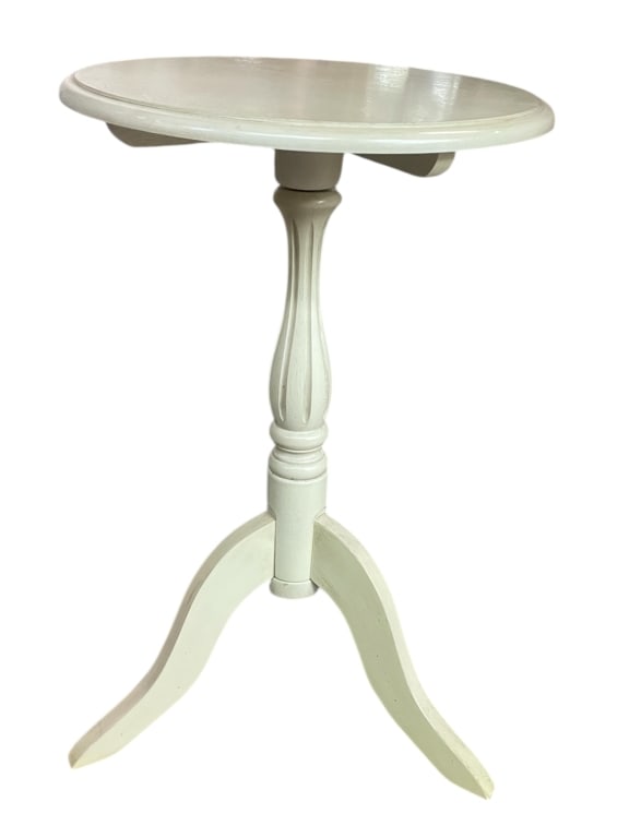 PAINTED ROUND PEDESTAL SIDE TABLE 25" (1 of 5)