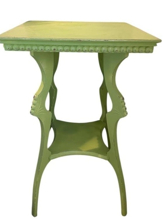 ANTIQUE STYLE GREEN SIDE TABLE W ORNATE LEGS 29" (1 of 5)