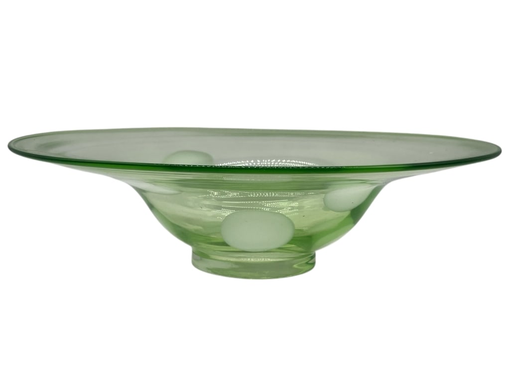 LARGE GREEN ART GLASS BOWL CENTERPIECE 16.5" (1 of 7)