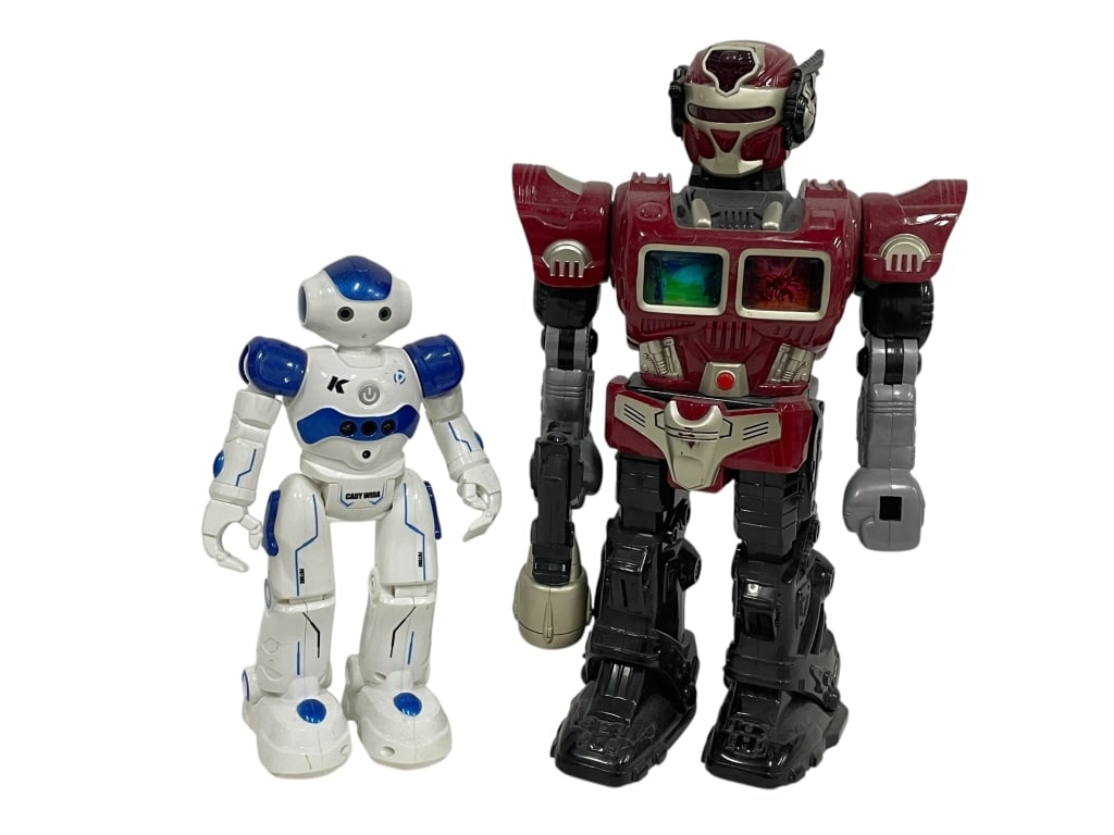 VINTAGE ROBOT TOYS LOT – TWO ROBOT FIGURURES (1 of 2)