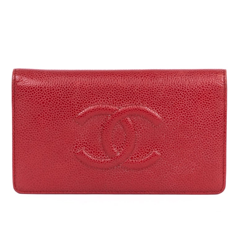 CHANEL TIMELESS LONG FLAP WALLET RED CAVIAR LOGO: Chanel Timeless Long Flap Wallet Red Caviar Logo Embossed Leather Gold * COLOR: Red * PRODUCTION CODE: 14911101 * INCLUDED: Sticker 18*11*2cm * CONDITION: A * (3cm = 1inch approximately) *
