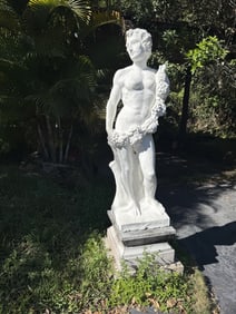 CLASSICAL STYLE GARDEN STATUE 76"