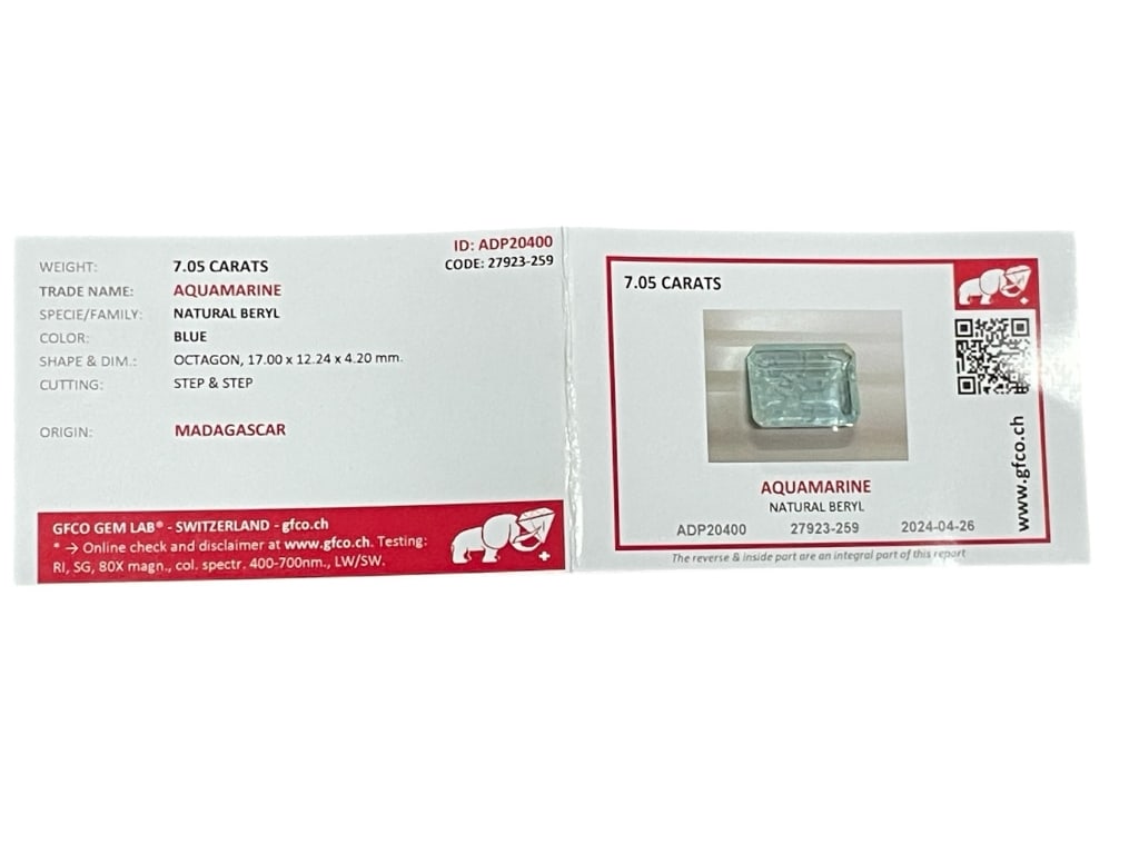 7.05 CARAT NATURAL AQUAMARINE OCTAGON GEMSTONE: 7.05 CARAT NATURAL AQUAMARINE OCTAGON STEP CUT – GIA-STYLE CERTIFICATION -Offered here is a striking natural aquamarine weighing approximately 7.05 carats, beautifully fashioned in an elegant octago