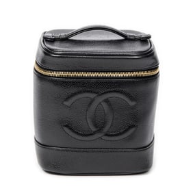 CHANEL CC TALL CAVIAR LEATHER  VANITY CASE