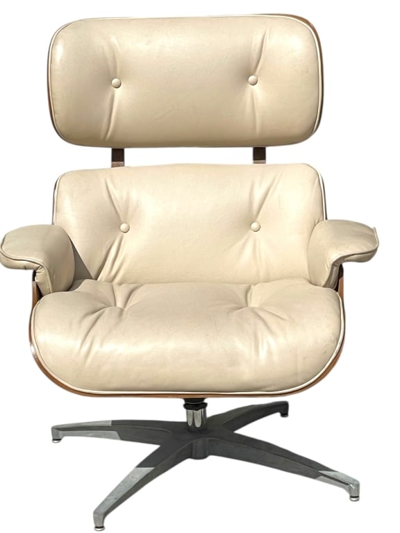 EAMES STYLE MID-CENTURY MODERN LOUNGE CHAIR (1 of 6)