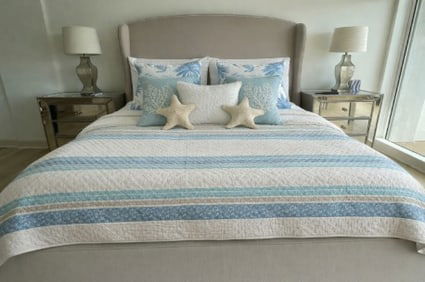 MODERN UPHOLSTERED WINGBACK KING BED FRAME