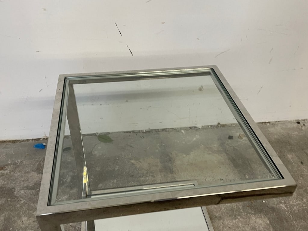 MODERN CHROME AND GLASS C-SHAPED SIDE TABLES - 7