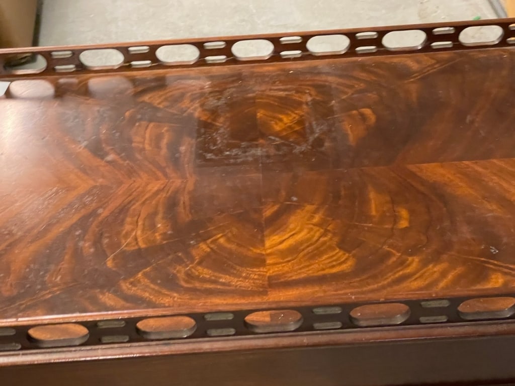 COUNCILL CRAFTSMEN RICHARD PLUMER TEA TABLE - 8