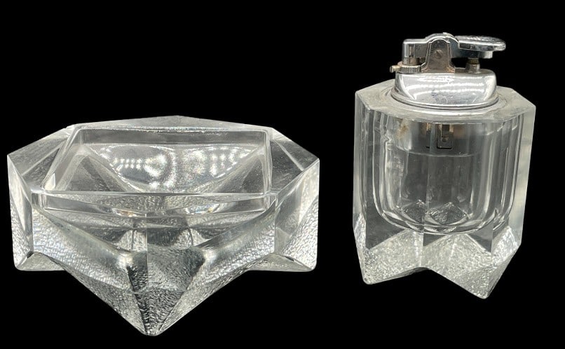 PAIR OF ART DECO STYLE CRYSTAL SMOKING ACCESSORIES (1 of 6)