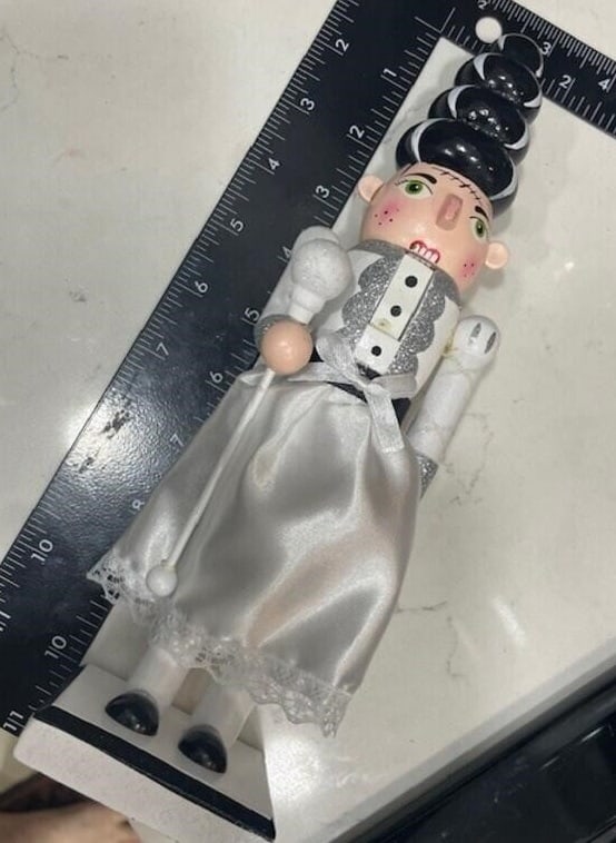 NUTCRACKER STATUE 11" BRIDE OF FRANKENSTEIN ARTSY - 4