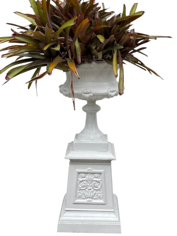 CLASSICAL WHITE URN PLANTER PEDESTAL W PLANT 50" (1 of 6)