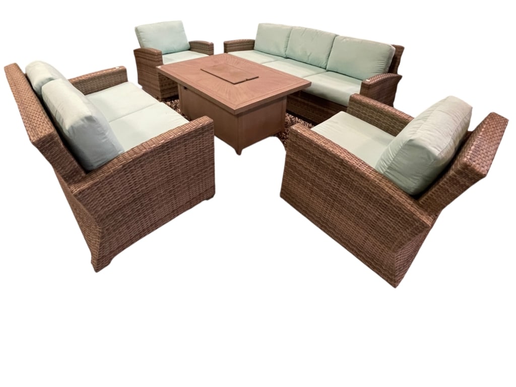 OUTDOOR PLASTIWEAVE STYLE WICKER PATIO SET (1 of 11)