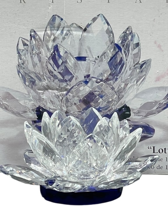 FIFTH AVENUE CRYSTAL LOTUS CANDLEHOLDER W BOX (1 of 6)