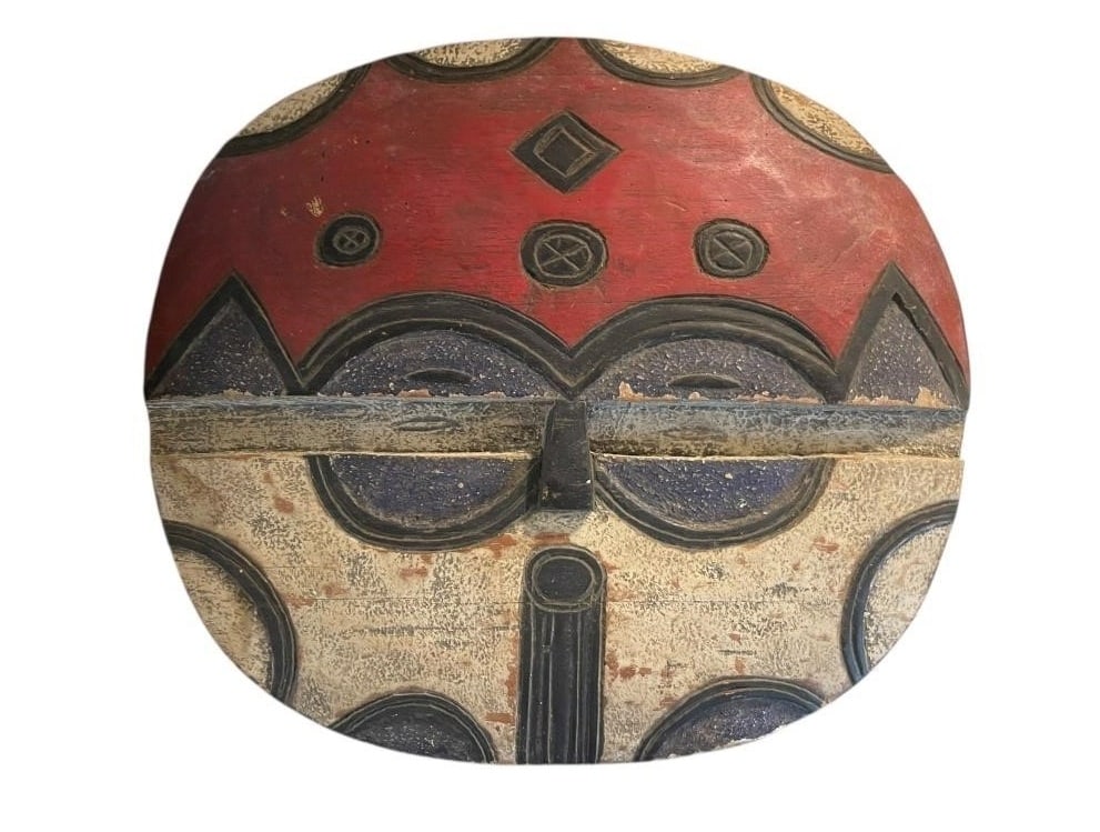 TRIBAL MASK HAND CARVED WOOD PAINTED RED WHITE BIG (1 of 9)