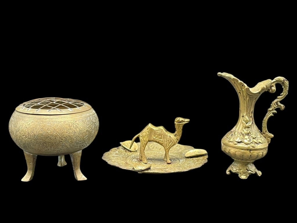 DECORATIVE BRASS LOT W CENSER VESSEL & CAMEL TRAY (1 of 8)