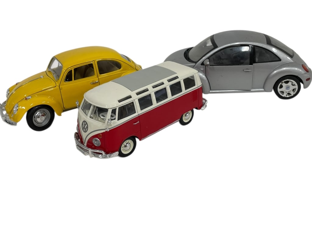 VOLKSWAGEN DIE CAST COLLECTION (1 of 5)