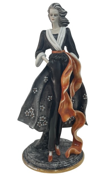 G. CORTEZ MADE IN ITALY FASHION LADY FIGURINE 15" (1 of 6)