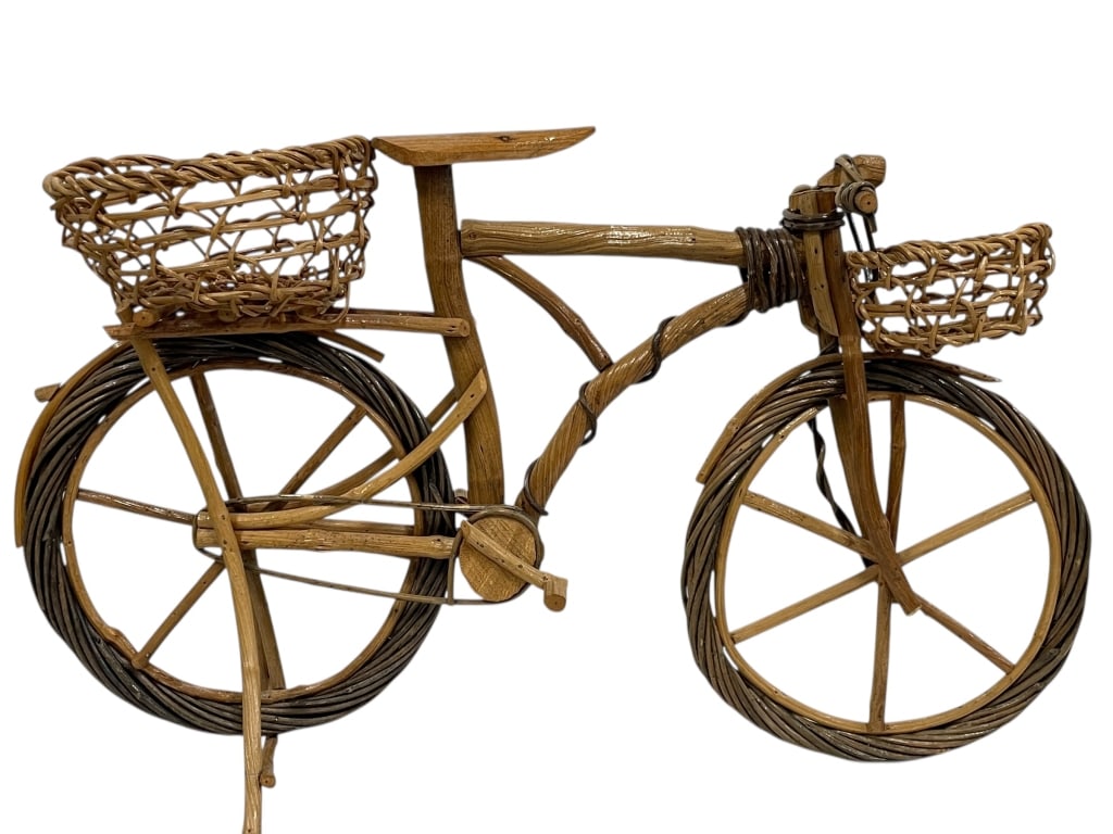 RATTAN BICYCLE SCULPTURE WITH WOVEN BASKETS 17" (1 of 7)
