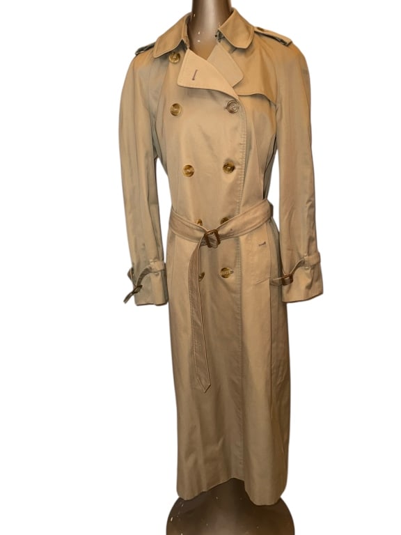 BURBERRY RAINCOAT WITH BURBERRY LINING (1 of 4)