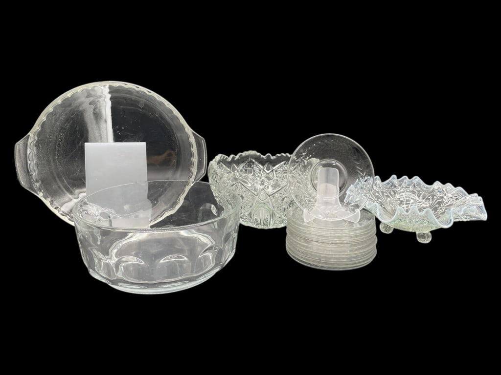 ASSORTED CLEAR GLASS SERVING & DESSERT GROUP (1 of 10)
