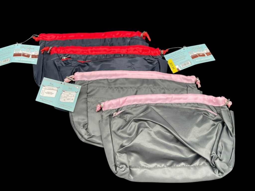 LIL MISS PURSEFECT BAG ORGANIZER SET: LIL MISS PURSEFECT BAG ORGANIZER SET THIS VERSATILE ESTATE LOT FEATURES TWO LIL MISS PURSEFECT BAG ORGANIZERS BY TWO'S COMPANY, DESIGNED TO EASILY TRANSFER ESSENTIALS BETWEEN HANDBAGS. THE COLLECTION
