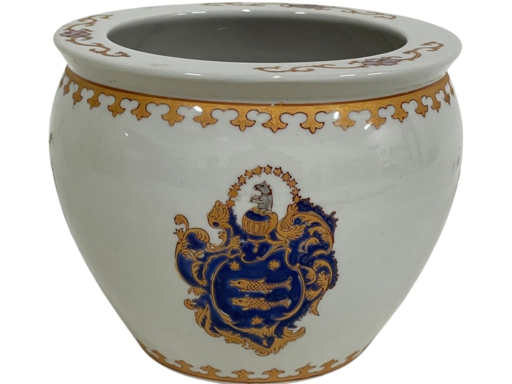 CHINESE EXPORT PORCELAIN KOI FISH CACHE POT 6" (1 of 7)