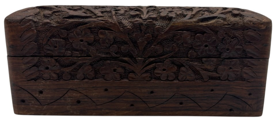 HAND-CARVED WOODEN FLORAL TRINKET BOX 6" (1 of 9)
