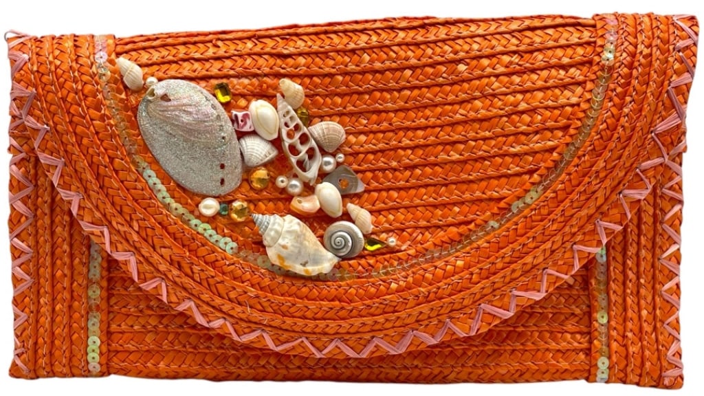 CAPPELLI STRAWORLD INC. ORANGE CLUTCH PURSE 11": CAPPELLI STRAWORLD INC. ORANGE CLUTCH PURSE 11" -GOOD PRE OWNED CONDITION (SEE PHOTOS) -APPROX 11"