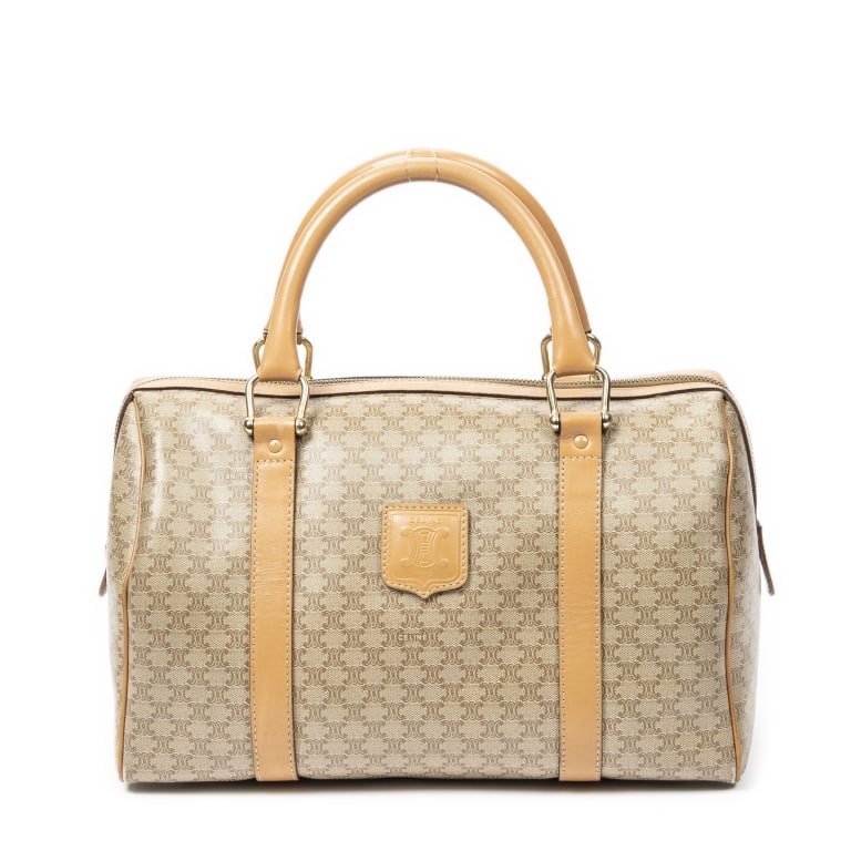 CELINE VINTAGE SMALL BOSTON MACADAM COATED CANVAS: *For ALTERNATIVE SHIPPING QUOTES, please visit www.dejavuauctionshipping.com* Celine Vintage Small Boston Macadam Coated Canvas * COLOR: Beige/Tan * PRODUCTION CODE: M11 * INCLUDED: None 31.5*18.5*17c