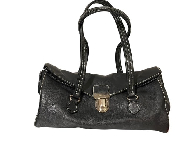 PRADA FLAP PUSHLOCK BLACK LEATHER SOFT SATCHEL BAG: For ALTERNATE shipping quote or LOCAL PICK UP DETAILS, please visit www.dejavuauctionshipping.com PRADA GENTLY PREOWNED WITH COA SOFT BLACK SATCHEL BAG - Prado Milano logo details on front and side -