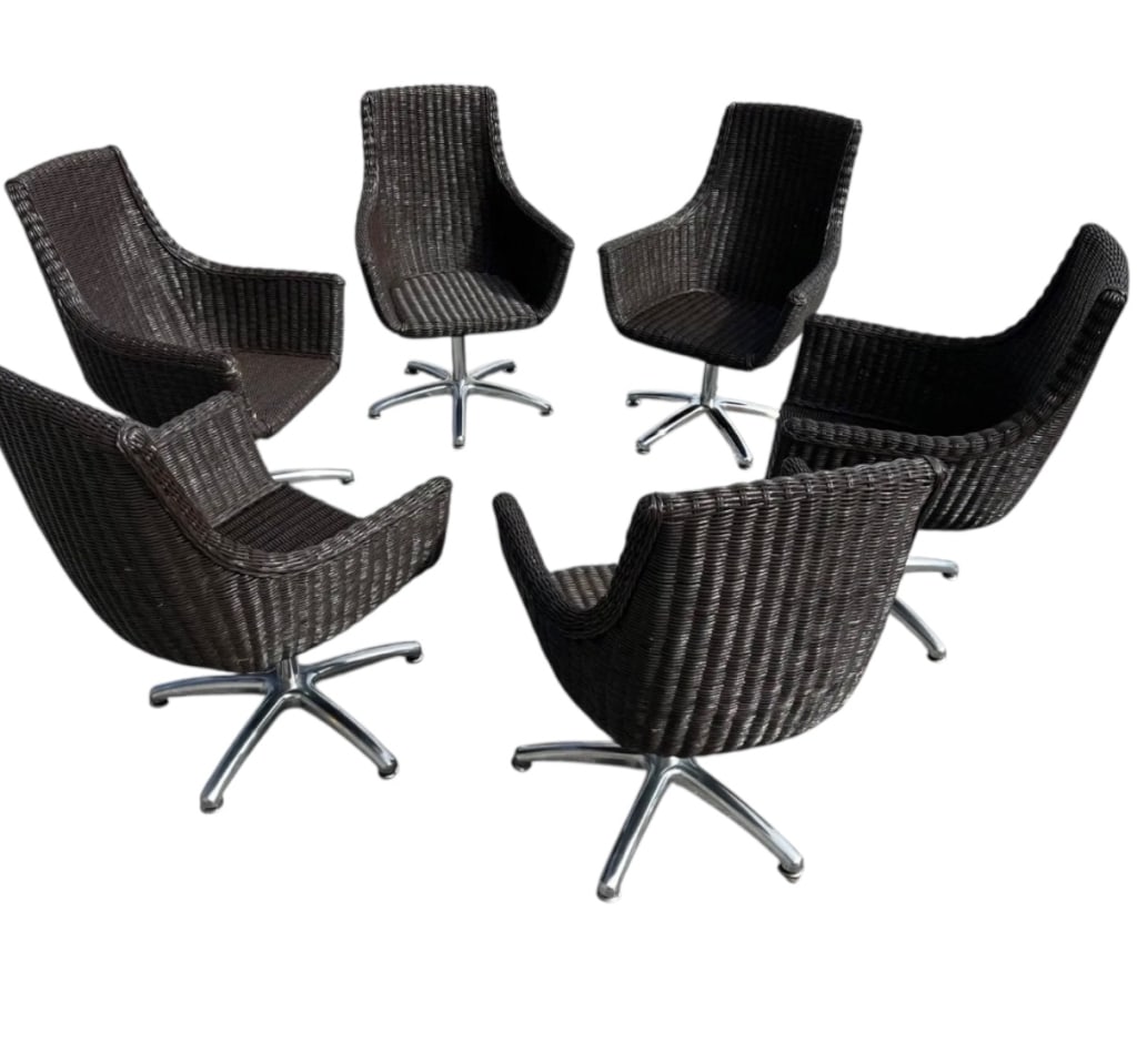 6 PALECEK METRO HIGH BACK SWIVEL CHAIRS: ****for competitive shipping options please go to www.dejavuauctionshipping.com-PALECEK METRO HIGH BACK SWIVEL CHAIRS – SET OF SIX-Contemporary set of six Palecek Metro swivel chairs featuring a