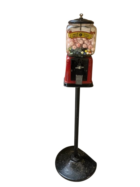VINTAGE FLOOR STANDING GUMBALL MACHINE RETRO WORKS (1 of 11)