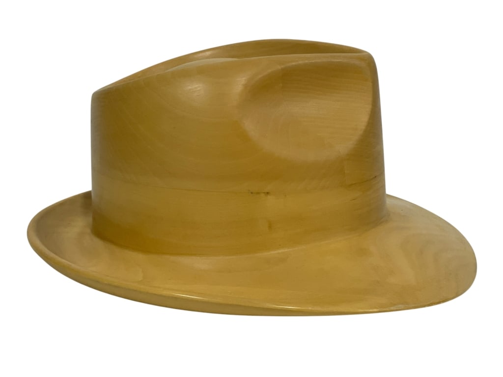 ALFREDO BINI CARVED WOOD FEDORA SCULPTURE 11": *for competitive shipping options please go to www.dejavuauctionshipping.com -ALFREDO BINI FIRENZE CARVED WOOD MODERNIST HAT SCULPTURE -Hand-carved wooden sculpture in the form of a stylized fedora ha