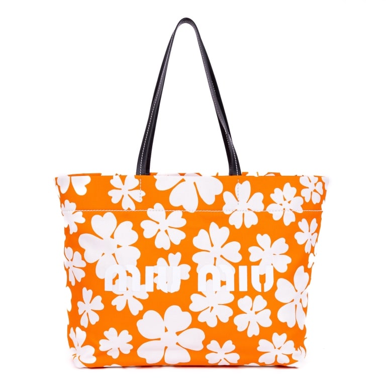 MIU MIU FLORAL SHOPPING TOTE ORANGE/WHITE FLORAL: *For ALTERNATIVE SHIPPING QUOTES, please visit www.dejavuauctionshipping.com* Miu Miu Floral Shopping Tote Orange/White Floral Nylon Canvas Gold * COLOR: Orange/White * PRODUCTION CODE: 5BG234 * INCLU