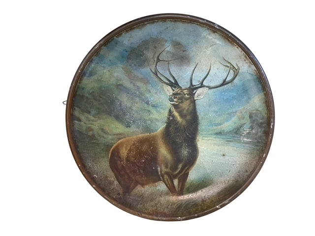 ANTIQUE TIN STAG DEER TROPHY MEMOIRE PLATE 10" SZ (1 of 4)
