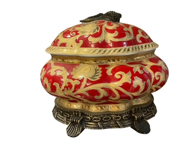 VINTAGE CHINESE FLAT MOON POWDER JAR W/LID RED YLW (1 of 10)