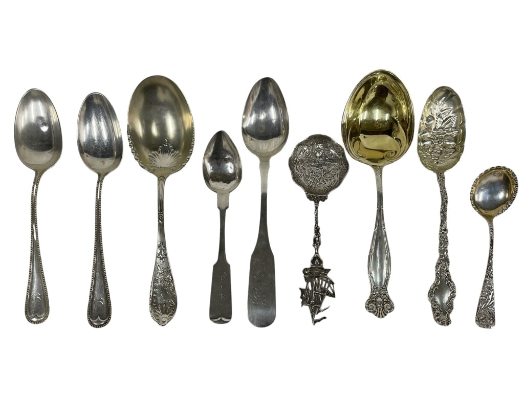 ASSORTED STERLING SILVER SERVING SPOONS 470G: *for competitive shipping options please go to www.dejavuauctionshipping.com -ASSORTED STERLING SILVER SERVING SPOONS & UTENSILS – 470G TOTAL WEIGHT -Substantial estate grouping of assorted sterling