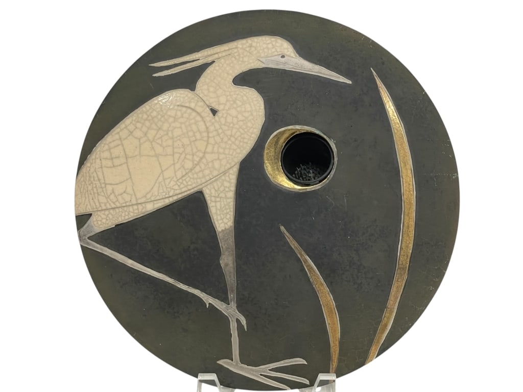 GIUSTI STUDIO POTTERY EGRET VASE: *for alternative shipping options please go to www.dejavuauctionshipping.com -GIUSTI STUDIO ART RAKU POTTERY EGRET “FLYING SAUCER” VASE CIRCA 1990 -Signed Giusti Studio art pottery raku vase f