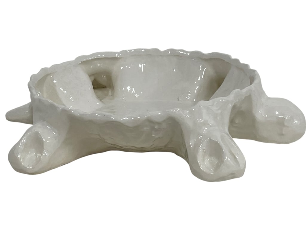 WHITE CERAMIC TURTLE FORM PLANTER 13" (1 of 8)