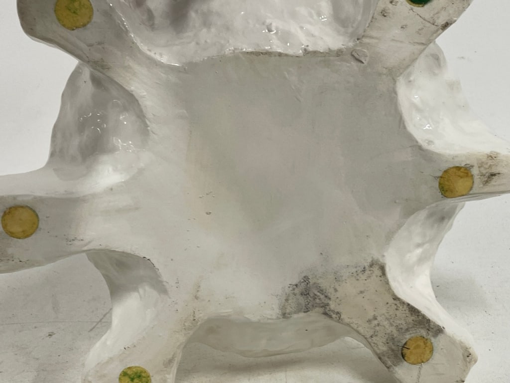 WHITE CERAMIC TURTLE FORM PLANTER 13" - 7